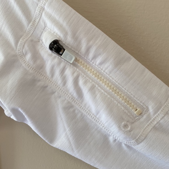 NEW Athleta white top with front zipper - Picture 5 of 8